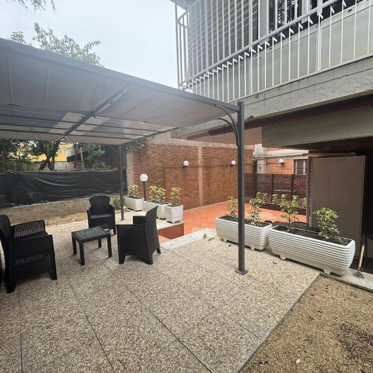 Grazia s Elegant Roman Haven with Terrace - Apartment mit 2 Schlafzimmern - 4