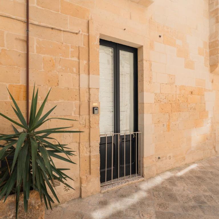 Don Rocco Historic Stay - One-Bedroom Apartment - 6