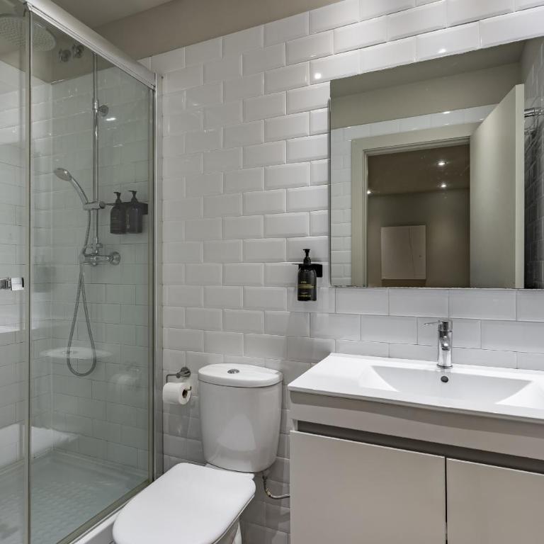 Ola Living Hostal Diagonal - Double Room - 13