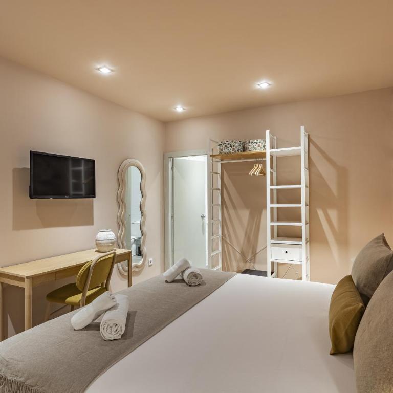 Ola Living Hostal Diagonal - Double Room - 18