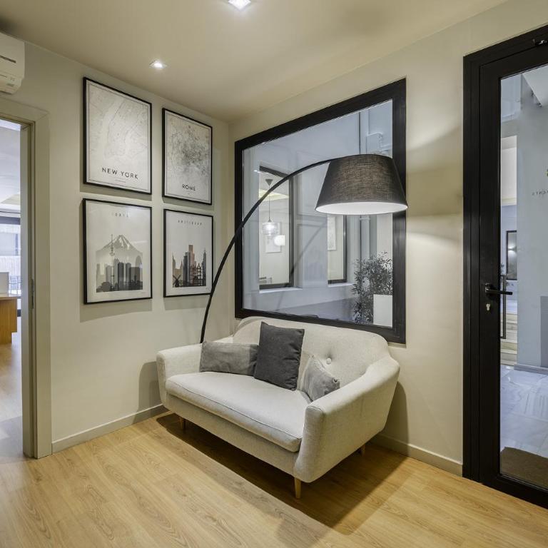 Ola Living Hostal Diagonal - Deluxe Double Room - 15