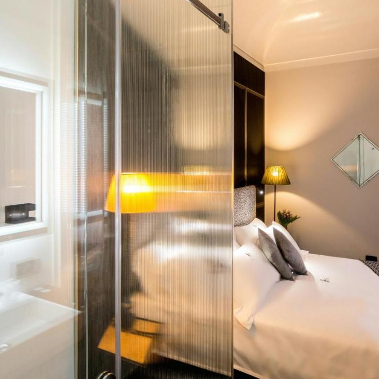 Hotel The Haven Roma - Deluxe Double Room - 2