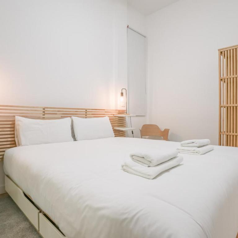 Modern Duplex-2Bedrooms 3Baths-Palacio - Apartment - 11