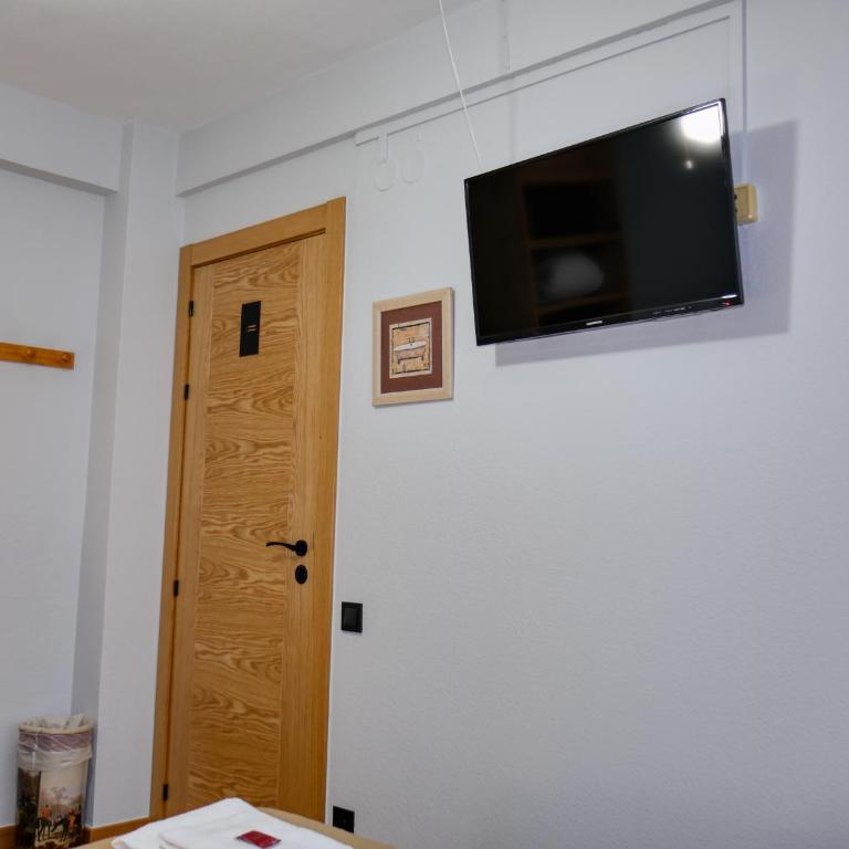Pensión Meson del Barro - Pamplonabeds - Habitación Doble con baño compartido - 11