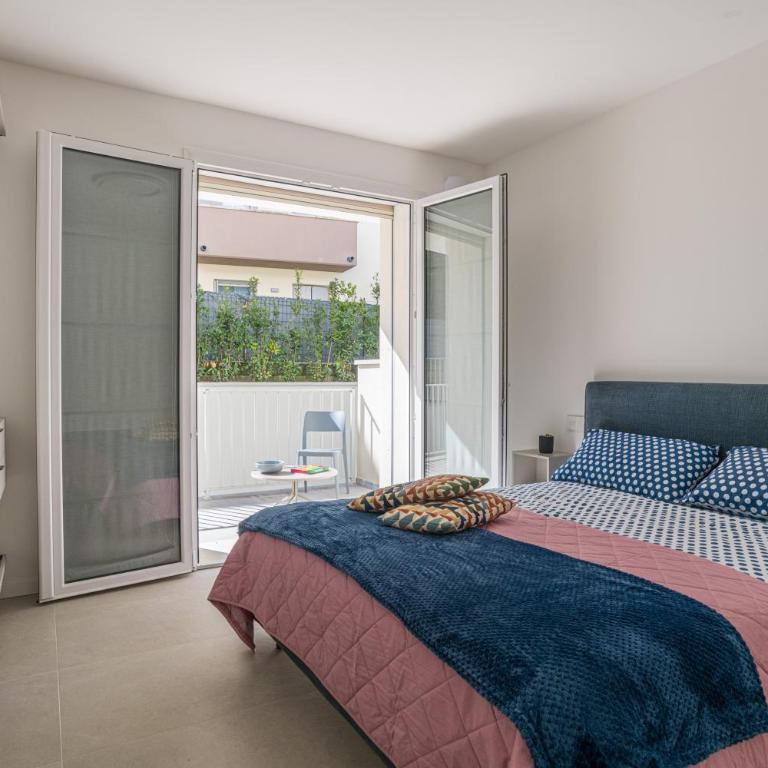 GuestHost - Flat 100m from Lake with Swimming Pool - Appartamento con 2 Camere da Letto - 4