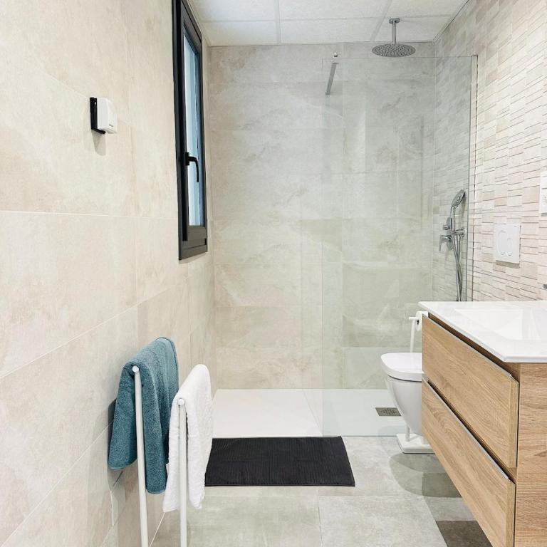 Beleef Spanje new luxury apartment with sea view - Apartamento de 2 dormitorios - 17