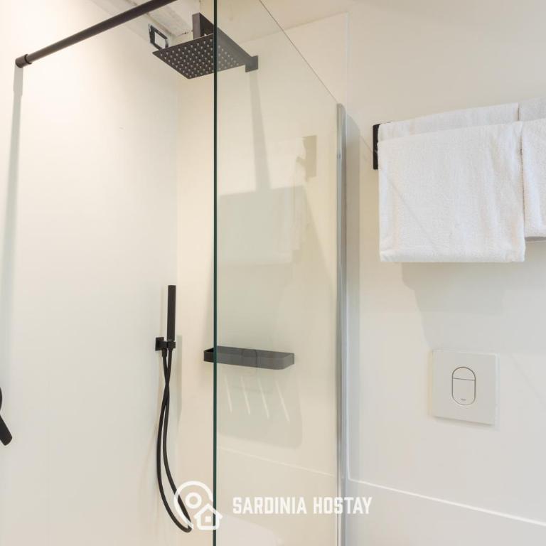 Maison Garibaldi - Camera Matrimoniale con Bagno Privato - 11
