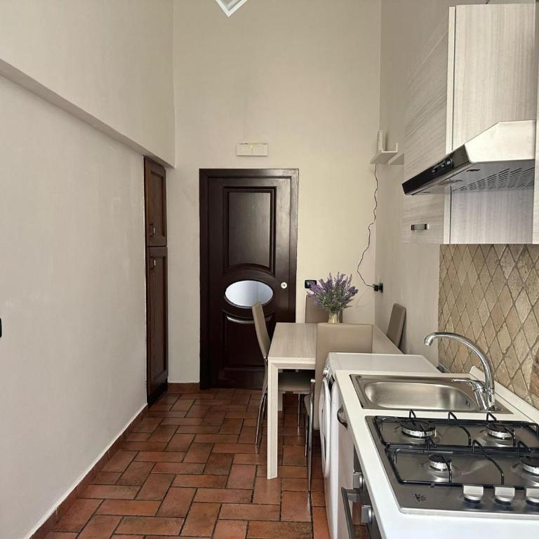 La Casa di Linda - Appartamento con 3 Camere da Letto e con Balcone - 26