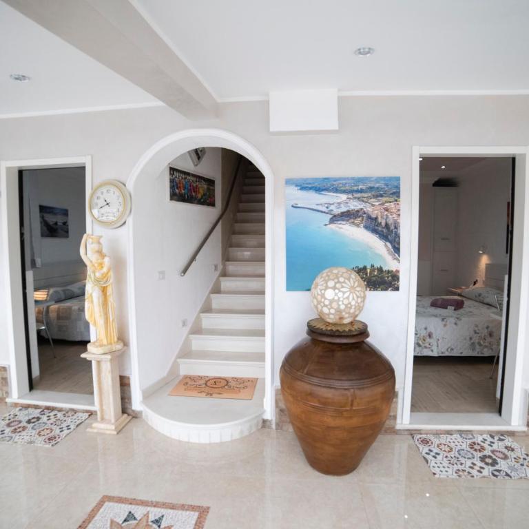 La Perla Del Tirreno - Deluxe Double Room with Internal View - 7
