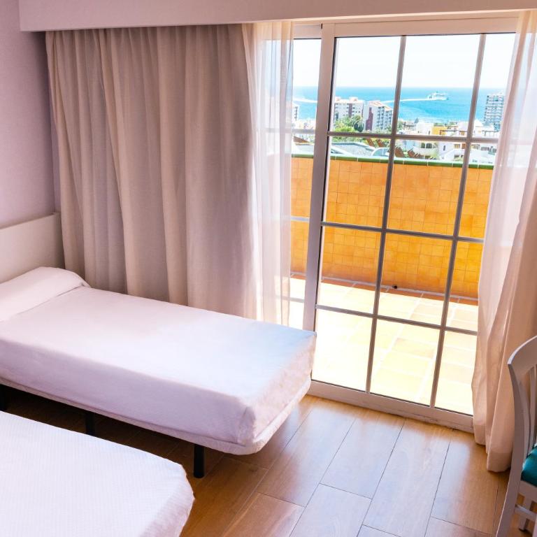 Paradise Park Fun Lifestyle Hotel - Habitación Familiar - 7