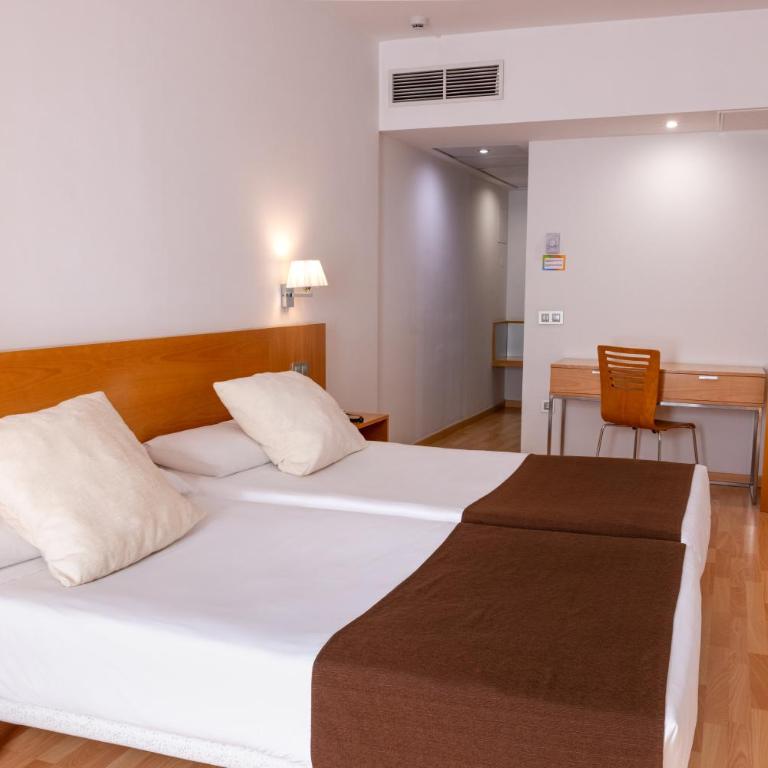 Paradise Park Fun Lifestyle Hotel - Habitación Familiar Premium (2 adultos + 1 niño) - 8