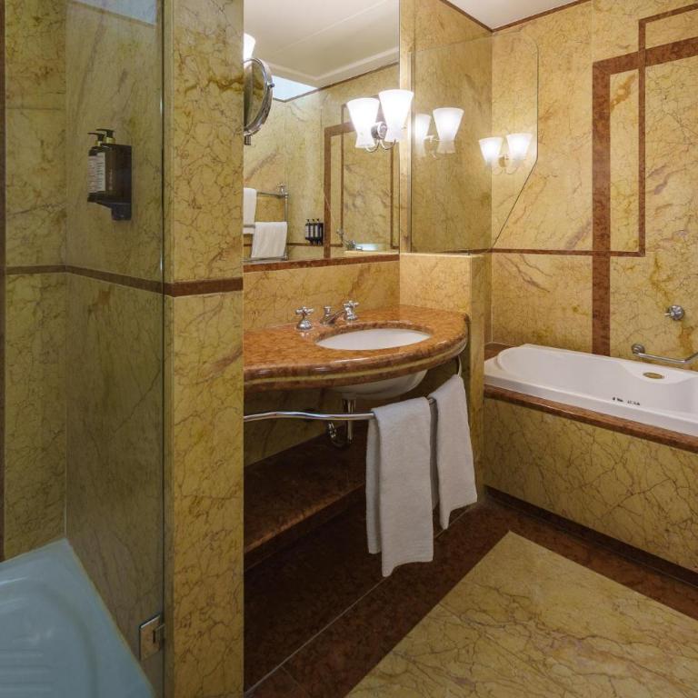 Eurostars Hotel Excelsior - Suite Executive con Vista Mare - 4