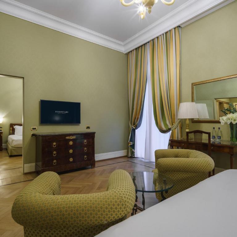 Eurostars Hotel Excelsior - Camera Familiare con Vista Mare - 3