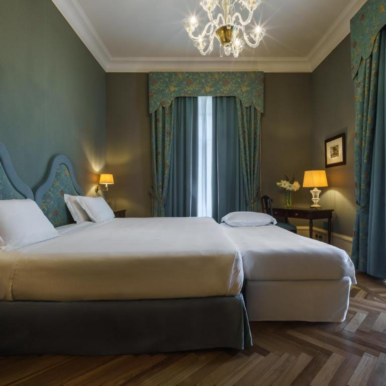 Eurostars Hotel Excelsior - Camera Tripla Superior - 2