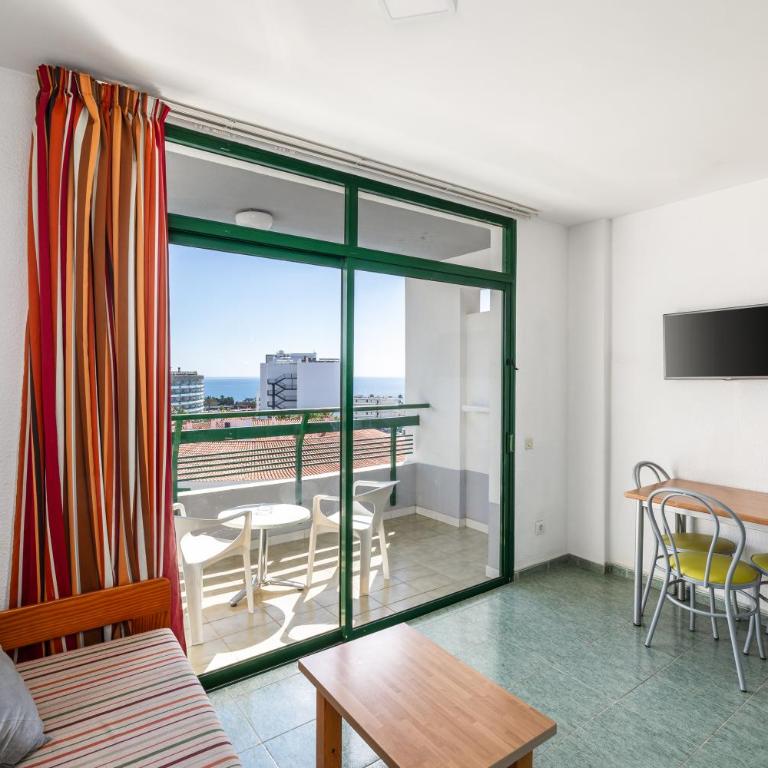 RT-Green Park - One-Bedroom Apartment - 5