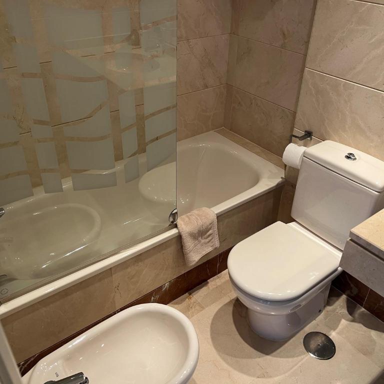 Casa Jolie - Two-Bedroom Apartment - 8