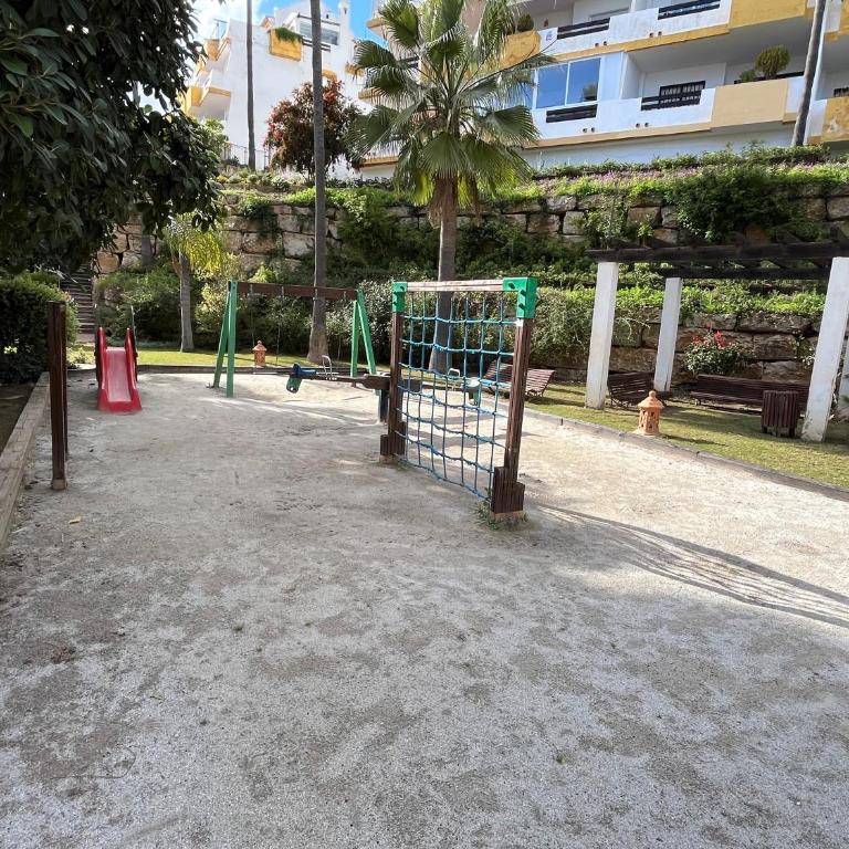 Casa Jolie - Two-Bedroom Apartment - 10