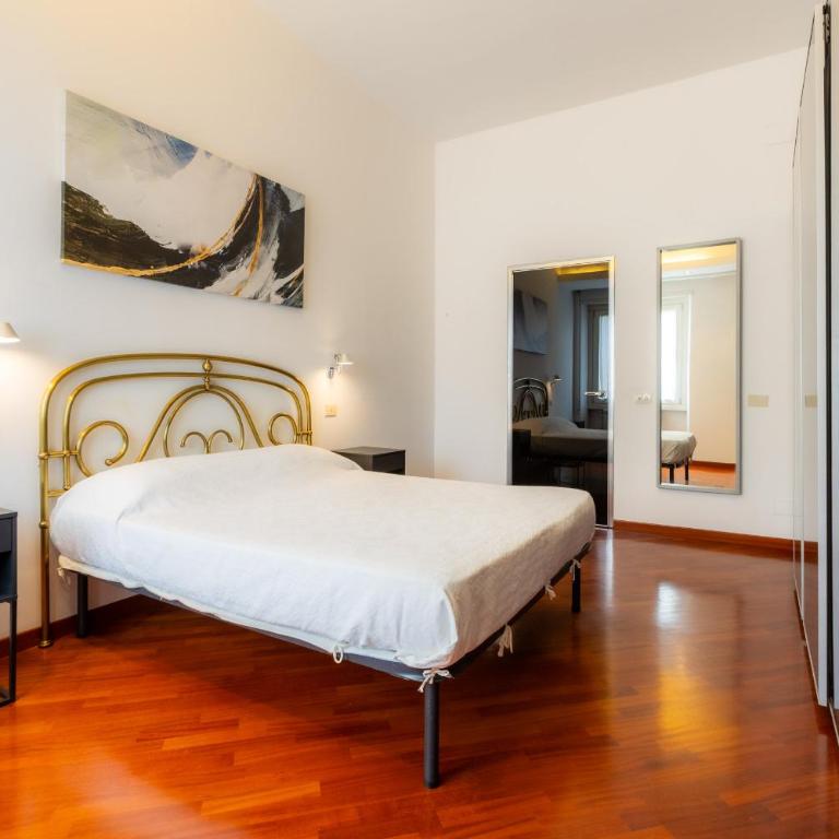 Romano Apartments - " Wood & Harmonies " - Luxury apartment right next to the METRO - Appartamento con 2 Camere da Letto - 5