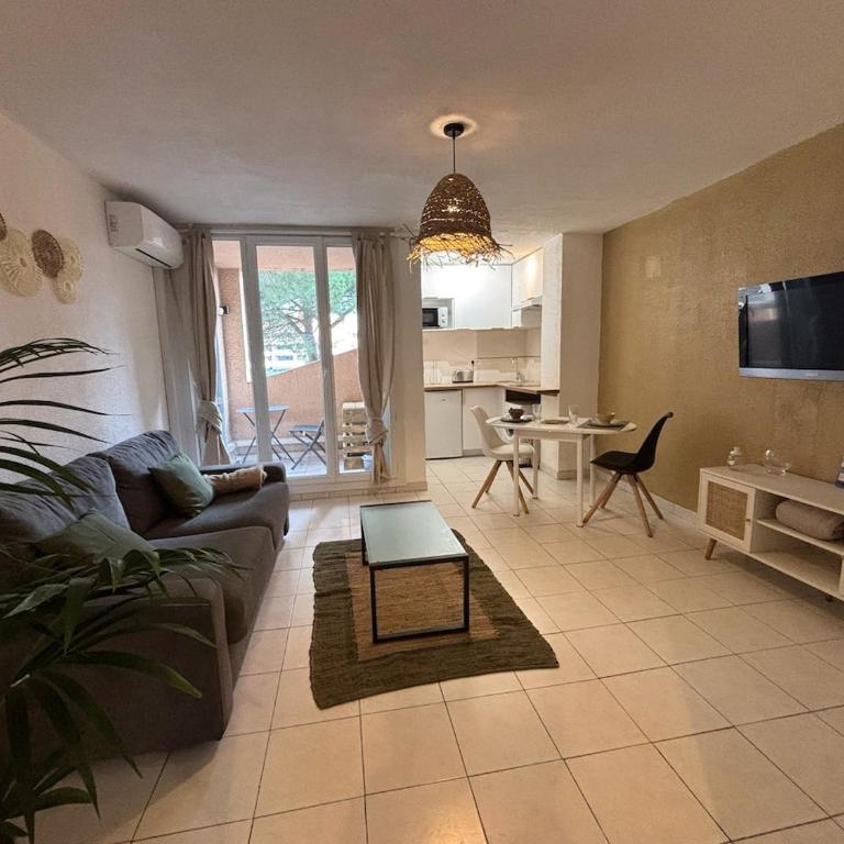 Studio with pool and tennis - Appartement - 2