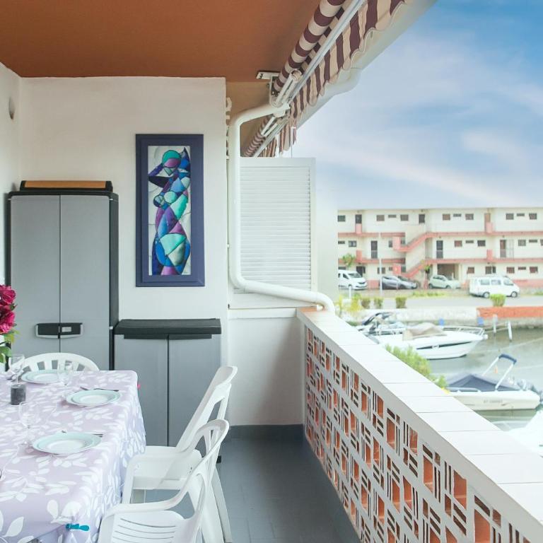 WELCS APARTAMENTO 244 EMP con terraza con vista - Apartamento - 2