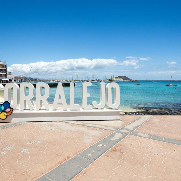 Home2Book Charming Duplex Near Corralejo Beach - One-Bedroom Apartment - 16
