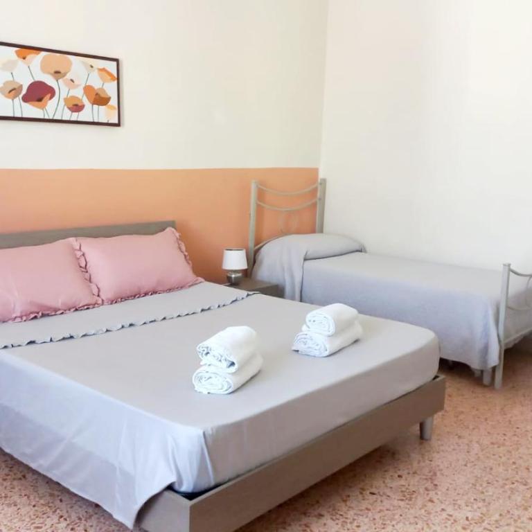 appartamento a due passi dal mare - Appartamento con 3 Camere da Letto - 2