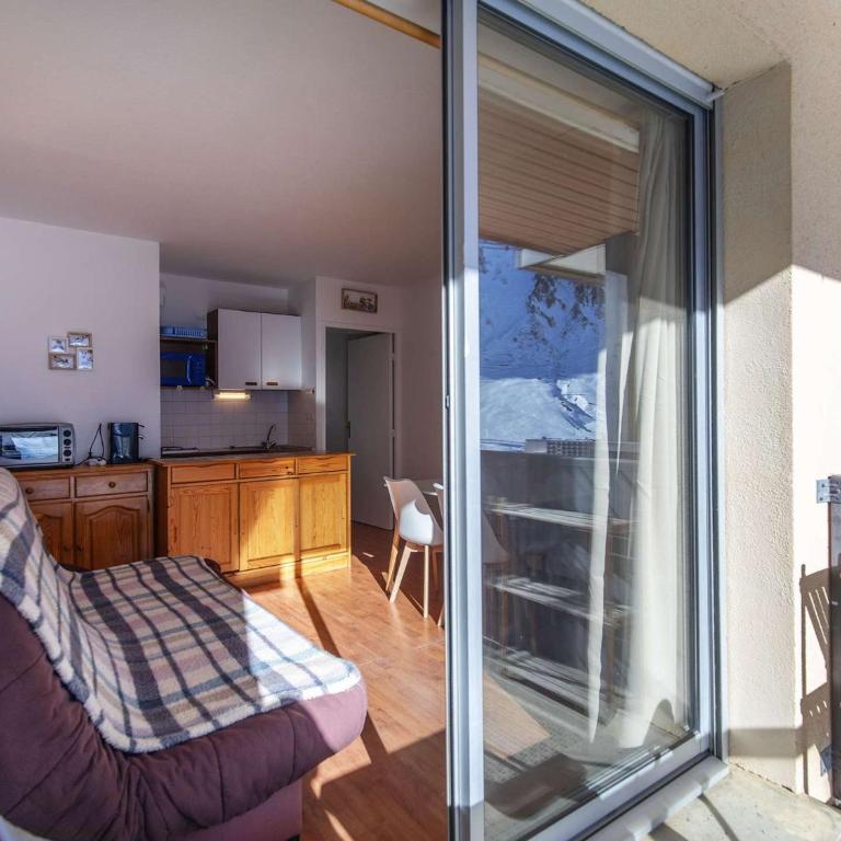 Studio cabine 4 pers, pied des pistes avec parking couvert, balcon sud, centre station - Studio - 6