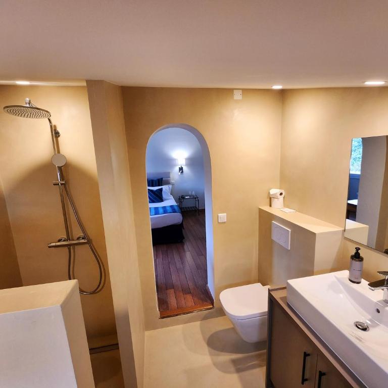 La Belle Aurore - Privilege Room with Hill View - 2