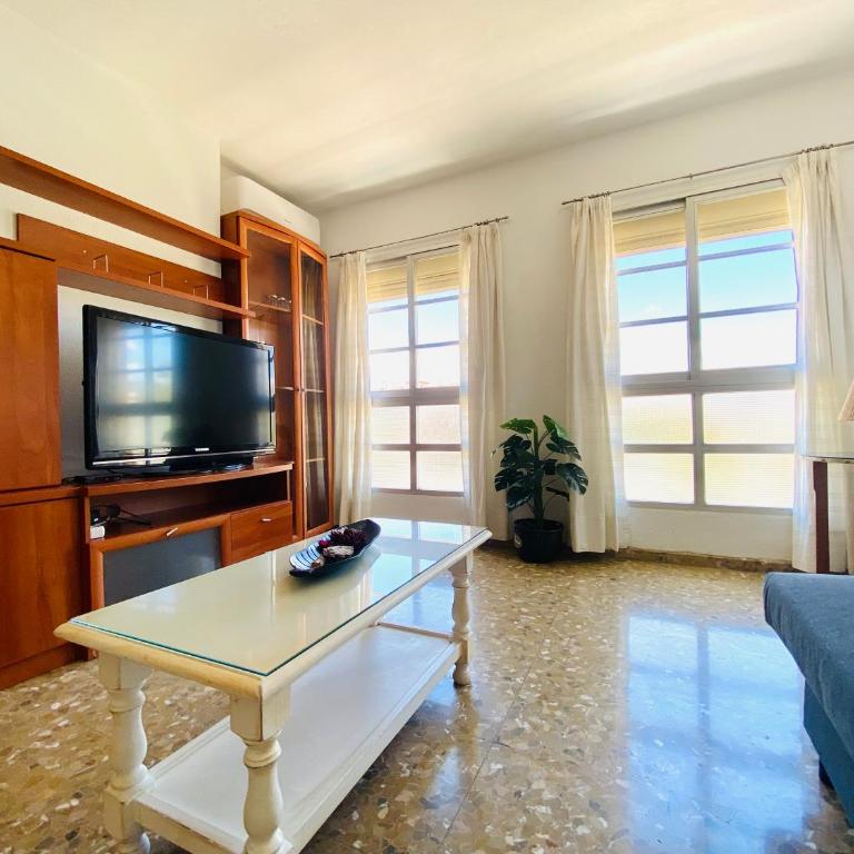 Alojamiento junto al centro de Málaga by MO - Two-Bedroom Apartment - 7