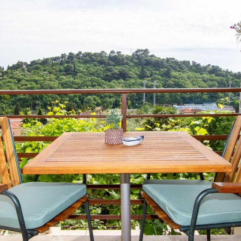 Apartments Ardura - Double Room with Balcony - 5