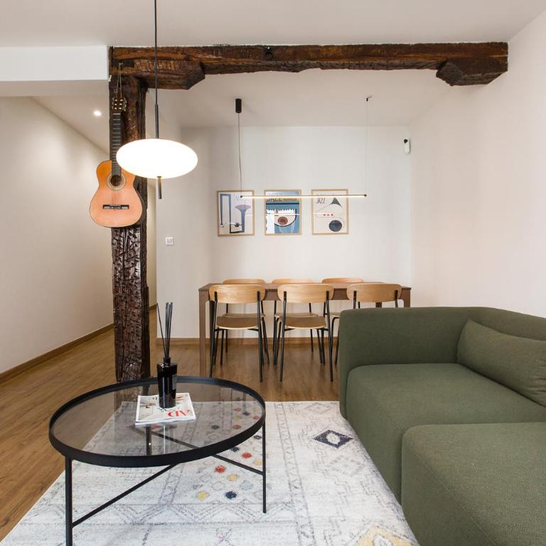 Lufia Flats 1 - Three-Bedroom Apartment - 12