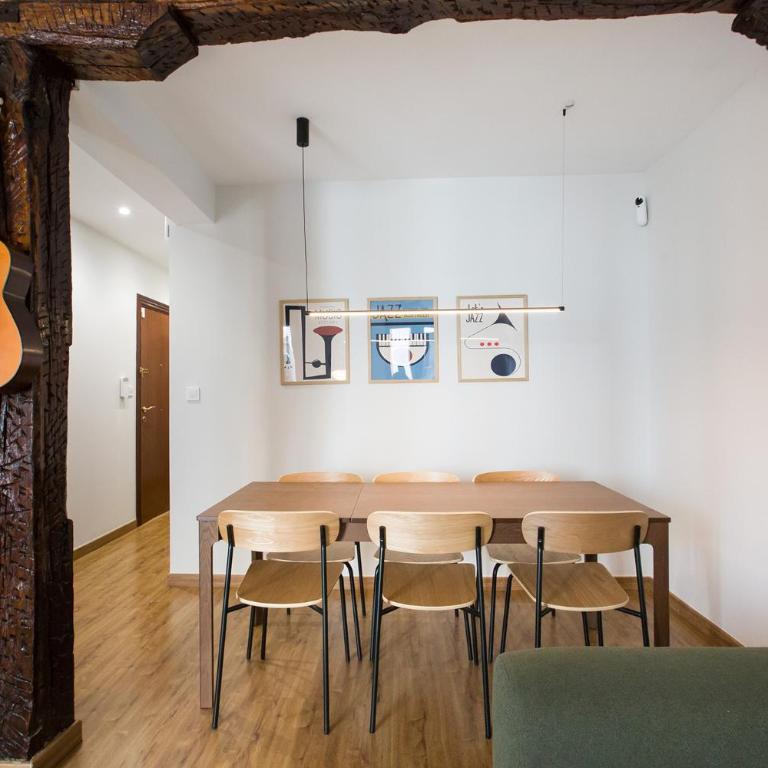 Lufia Flats 1 - Three-Bedroom Apartment - 14