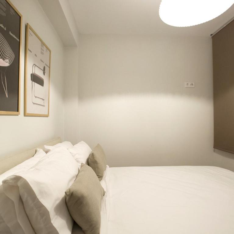 Lufia Flats 1 - Three-Bedroom Apartment - 26