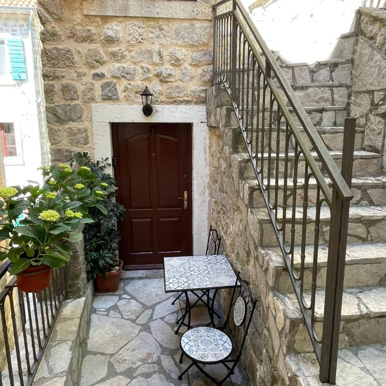 Kotor Old Town Cozy Escape - One-Bedroom Apartment - 9