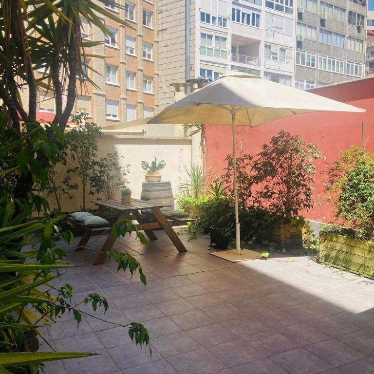 Piso deluxe frente al guggenheim con garaje gratis - Three-Bedroom Apartment - 6