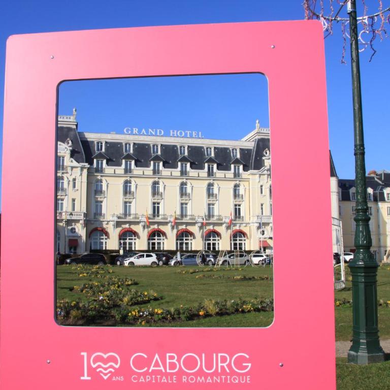 200m de la mer Piscine WIFI T3 38 m2 6 pers 2 chambres Ascenseur - Appartement 2 Chambres - 46