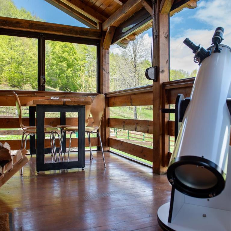 Private Cabin in the Woods - Three-Bedroom House - 27