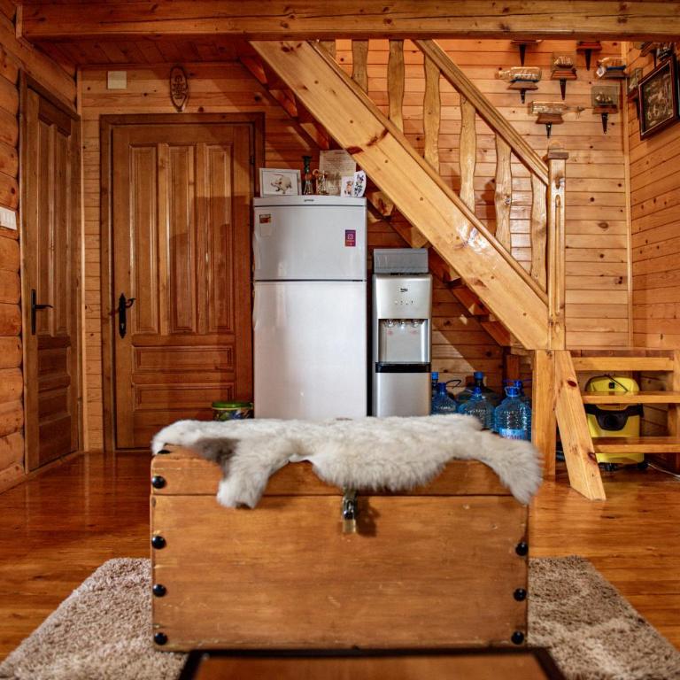 Private Cabin in the Woods - Three-Bedroom House - 12