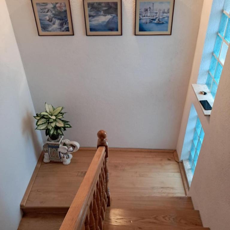 Kuca za odmor Amber - Three-Bedroom Townhouse - 24