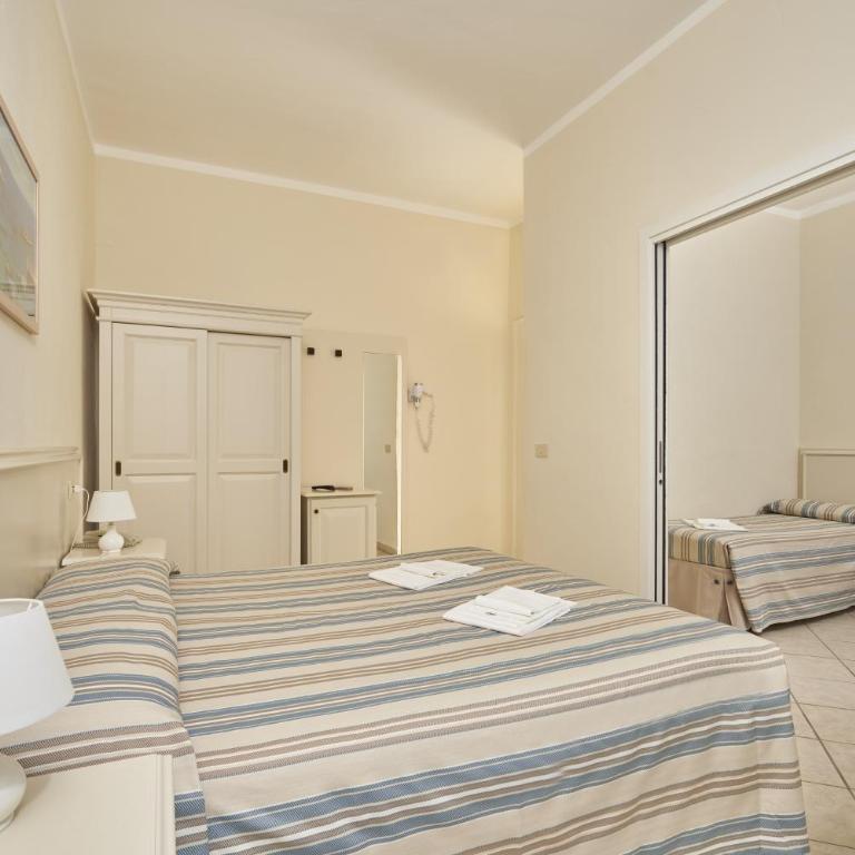 Hotel Villa Rodriguez - Camera Quadrupla Classic - 5