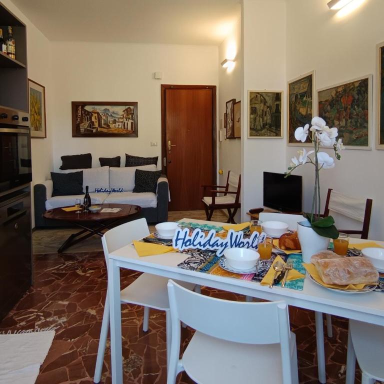 Casa le Fontane by Holiday World - Two-Bedroom Apartment - 10