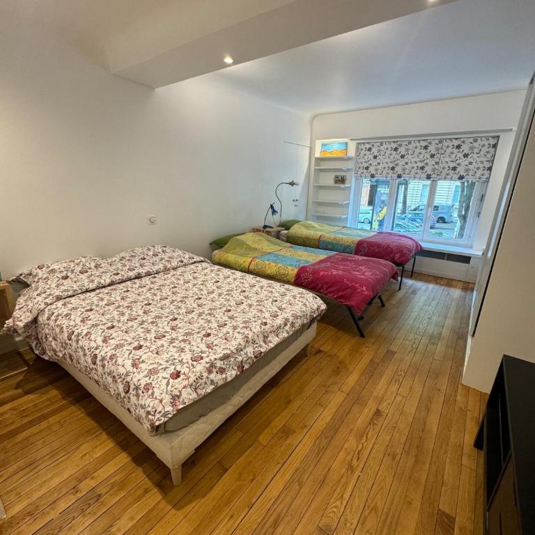 Luxurious 2 bedroom apartment, located in Avenue George V - Appartement 1 Chambre - 3