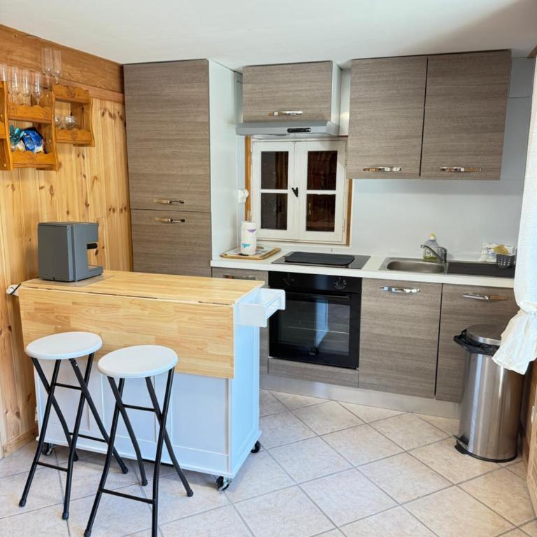 Appartement dans Chalet avec Jardin - Apartamento de 1 dormitorio - 18