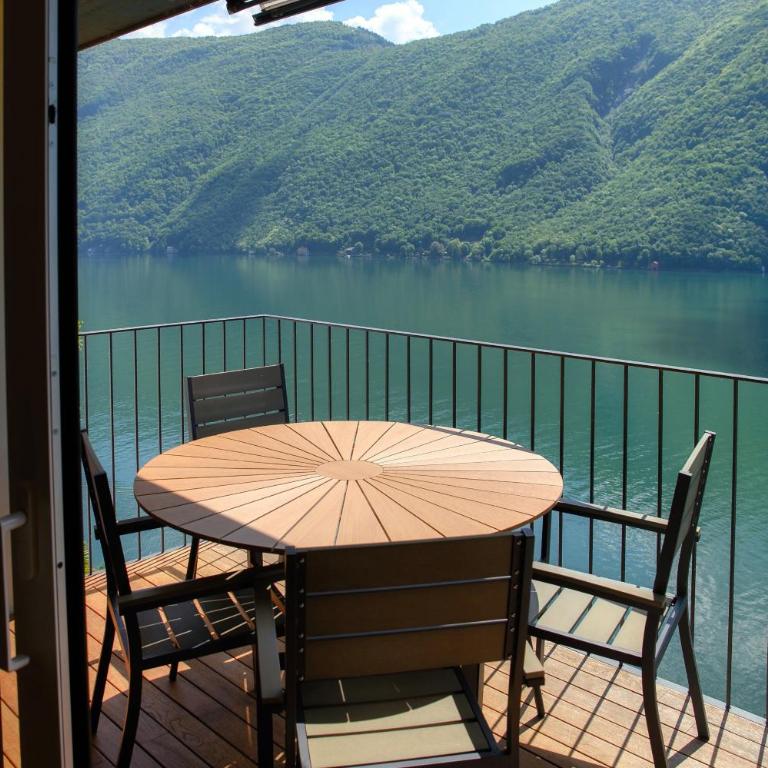 Unique Gandria Attic by Quokka 360 - Elegant Lake View Apartment - Appartamento con 2 Camere da Letto - 3