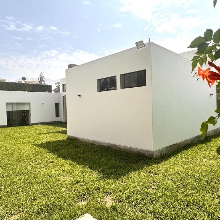 Modern Country House in a Condominium - Four-Bedroom House - 15