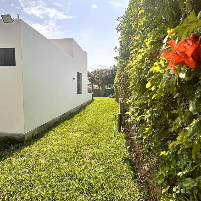 Modern Country House in a Condominium - Four-Bedroom House - 17