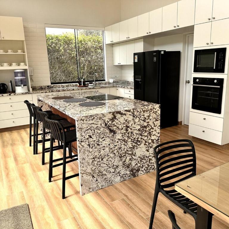 Modern Country House in a Condominium - Four-Bedroom House - 19