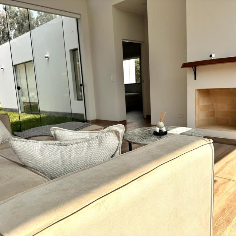 Modern Country House in a Condominium - Four-Bedroom House - 22