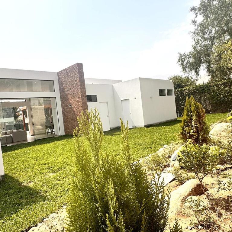 Modern Country House in a Condominium - Four-Bedroom House - 31