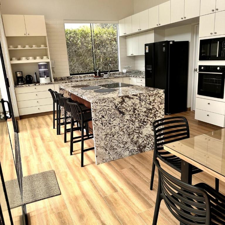 Modern Country House in a Condominium - Four-Bedroom House - 36